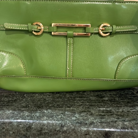 This is a beautiful green and gold mini Mcklien bag - Picture 7 of 10